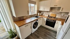 Photo 8- click for photo gallery